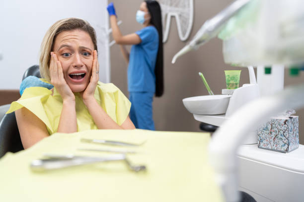 Best Broken Tooth Emergency  in De Motte, IN